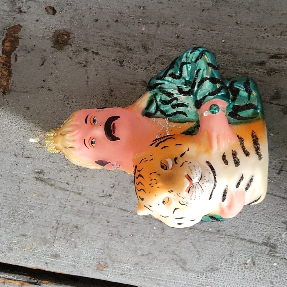 Lin King Tree Ornament